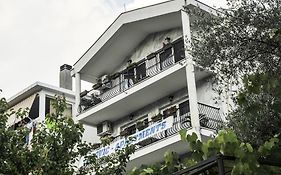 Mijovic Apartments